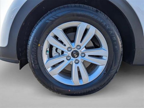Used 2019 Kia Sportage LX w/ LX Popular Package image 9