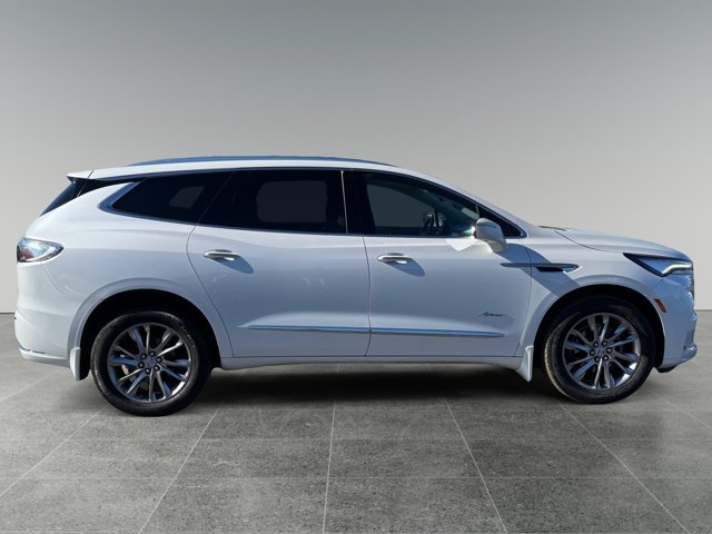 Used 2023 Buick Enclave Avenir w/ Avenir Technology Package AWD/4WD image 6