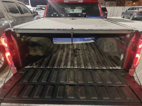 Used 2021 Chevrolet Silverado 1500 Custom w/ LPO, Dark Essentials Package image 5