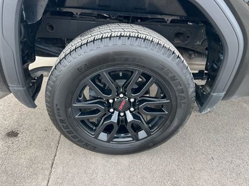 Used 2024 GMC Sierra 1500 Pro w/ Graphite Edition image 11