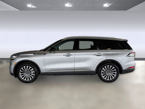 Used 2020 Lincoln Aviator Reserve w/ Elements Package Plus AWD/4WD image 2