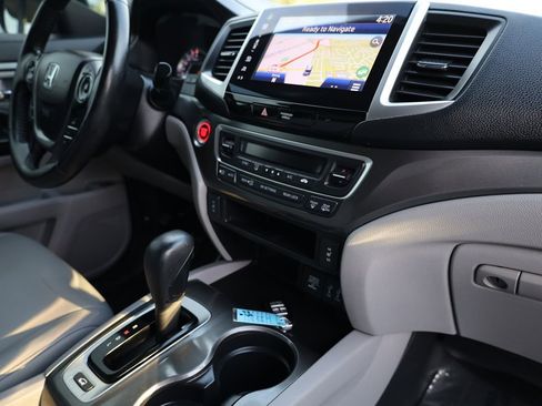 Used 2016 Honda Pilot EX-L image 23