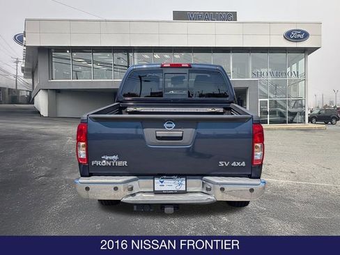 Used 2016 Nissan Frontier SV w/ SV Value Truck Package AWD/4WD image 7