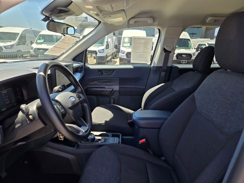 Certified 2025 Ford Maverick XL FWD image 30