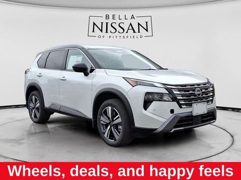 Used 2025 Nissan Rogue SL w/ Tech Package AWD/4WD image 2