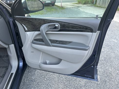 Used 2014 Buick Enclave Leather FWD image 29