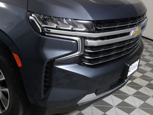 Used 2021 Chevrolet Tahoe LT w/ LT Signature Package RWD image 46