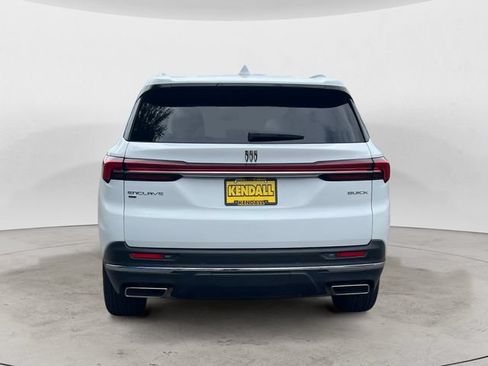 Used 2025 Buick Enclave Preferred AWD/4WD image 6