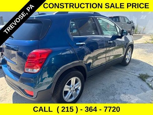 Used 2019 Chevrolet Trax LT w/ LT Convenience Package FWD image 8