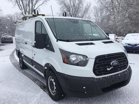 Used 2019 Ford Transit 150 130 Low Roof image 4