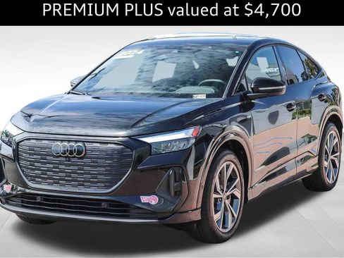 Used 2024 Audi Q4 e-tron Premium Plus w/ Premium Plus AWD/4WD image 3