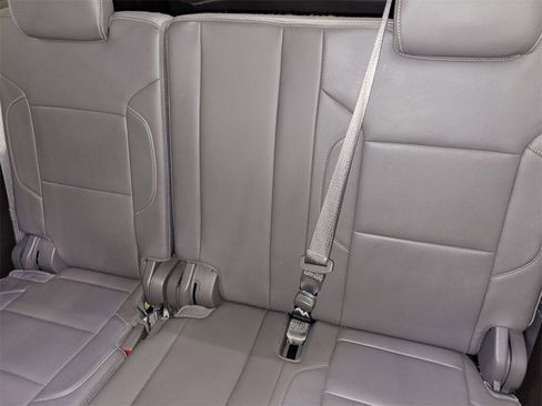 Used 2015 GMC Yukon XL Denali w/ Premium Package image 14