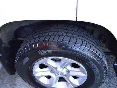 Used 2014 Toyota 4Runner SR5 Premium image 72