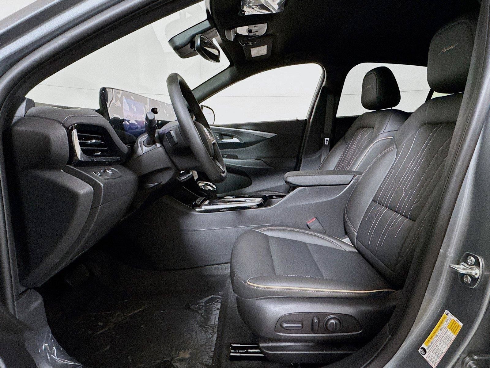 New 2026 Buick Envista Avenir FWD image 11
