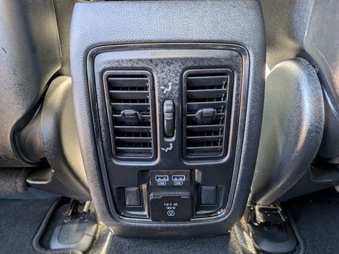 Used 2020 Jeep Grand Cherokee Limited AWD/4WD image 35