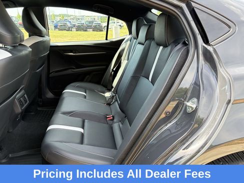 Used 2025 Toyota Camry SE w/ Convenience Package AWD/4WD image 30