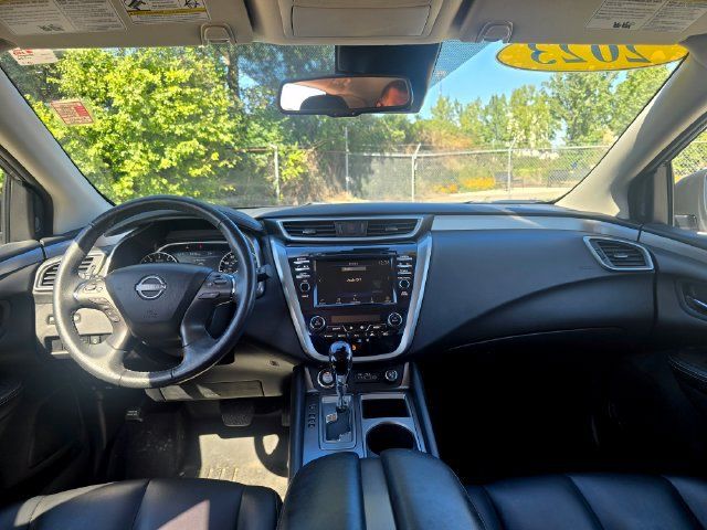 Used 2023 Nissan Murano SV FWD image 14