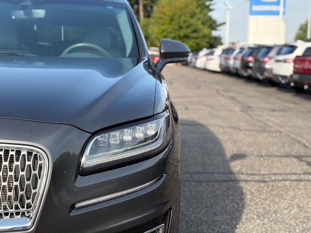 Used 2019 Lincoln Nautilus Reserve w/ Ultimate Package AWD/4WD image 4