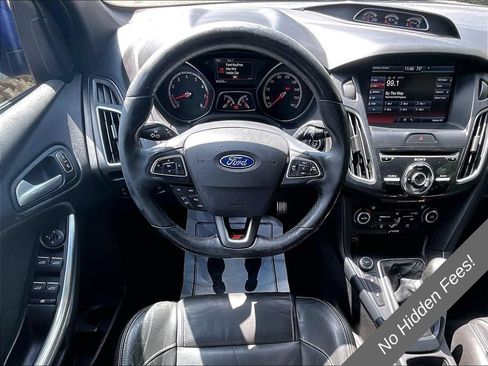 Used 2015 Ford Focus ST w/ Equipment Group 402A FWD image 3