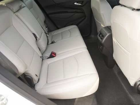 Used 2024 Chevrolet Equinox LT image 15