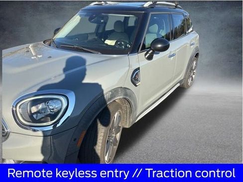 Used 2019 MINI Cooper Countryman S w/ Driver Assistance Package image 3