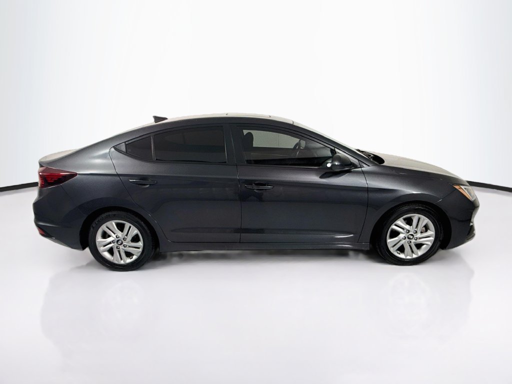Used 2020 Hyundai Elantra Value Edition w/ Cargo Package (C1) FWD image 4