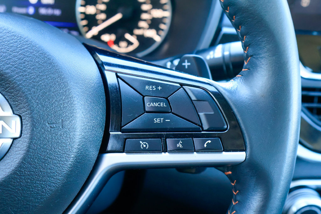 Used 2023 Nissan Altima 2.5 SR w/ SR Premium Package FWD image 16