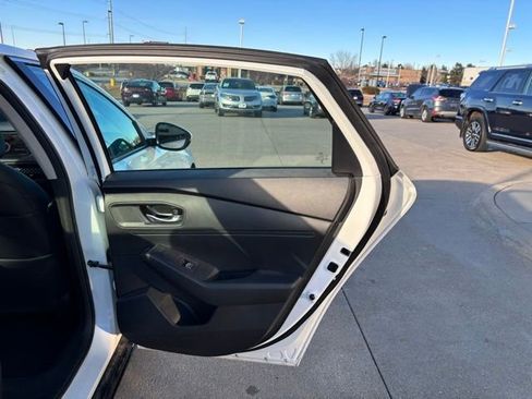 Certified 2023 Honda Accord EX-L image 27