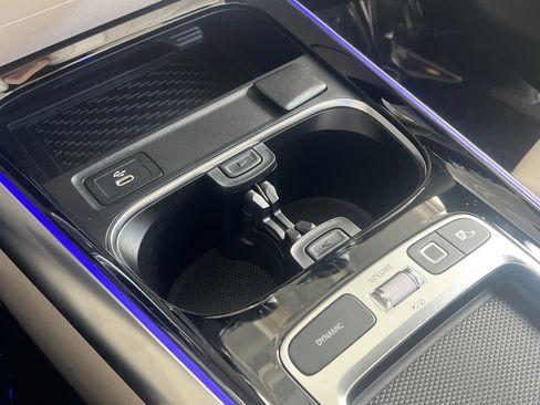 Used 2025 Mercedes-Benz GLA 250 image 35