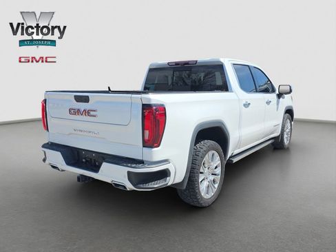 Used 2021 GMC Sierra 1500 Denali w/ Denali Ultimate Package AWD/4WD image 17