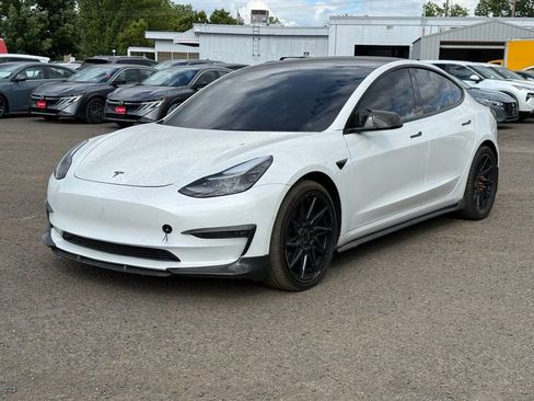 Used 2022 Tesla Model 3 Long Range AWD/4WD image 2