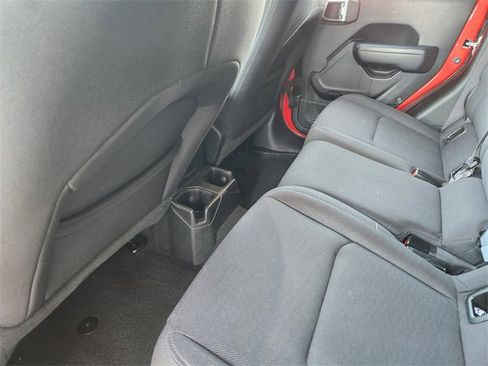 Certified 2022 Jeep Gladiator Sport image 28