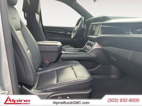 Used 2023 GMC Yukon Denali w/ LPO, Floor Liner Package image 15