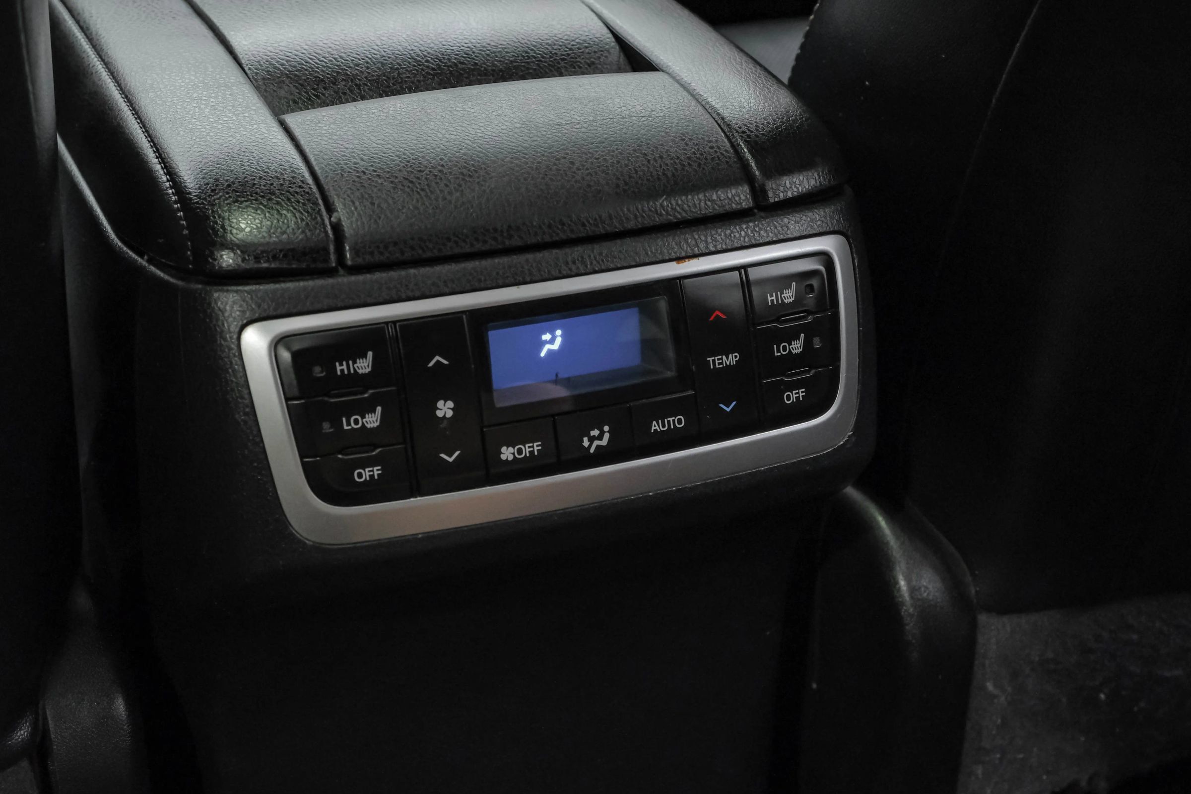 Used 2016 Toyota Highlander Limited Platinum AWD/4WD image 45