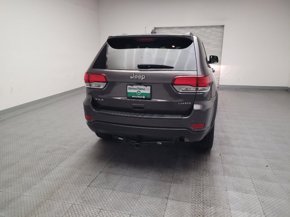 Used 2021 Jeep Grand Cherokee Laredo AWD/4WD image 7
