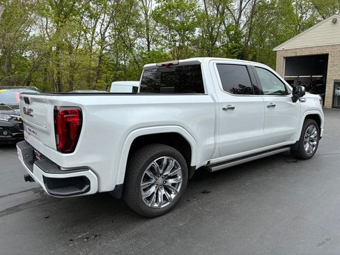 Used 2023 GMC Sierra 1500 Denali w/ Denali Reserve Package AWD/4WD image 7