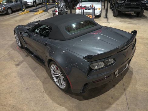 Used 2017 Chevrolet Corvette Z06 RWD image 31