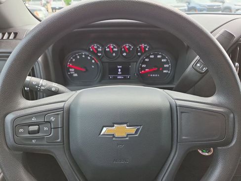 Certified 2025 Chevrolet Silverado 1500 Custom RWD image 11