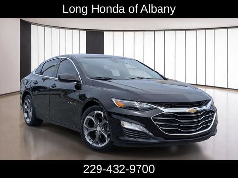 Used 2022 Chevrolet Malibu LT FWD image 5