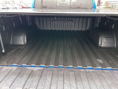 Used 2023 GMC Sierra 1500 AT4X image 19