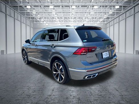 Used 2024 Volkswagen Tiguan SEL R-Line image 5