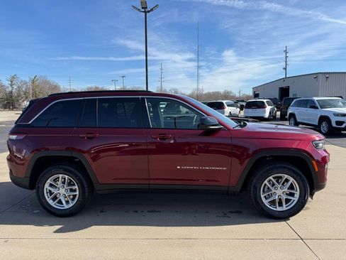 New 2026 Jeep Grand Cherokee Laredo X AWD/4WD image 8