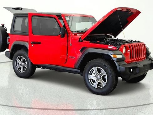Used 2023 Jeep Wrangler Sport AWD/4WD image 11