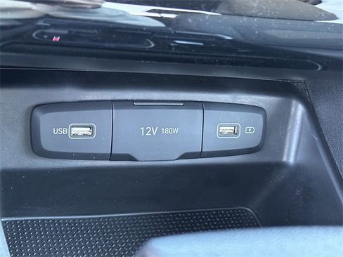 Used 2022 Hyundai Santa Cruz SEL image 19