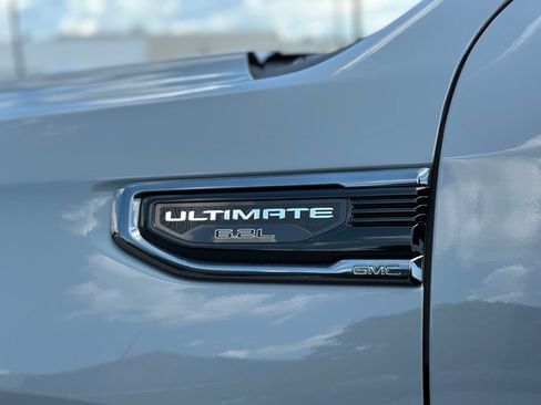 Certified 2025 GMC Sierra 1500 Denali Ultimate AWD/4WD image 41