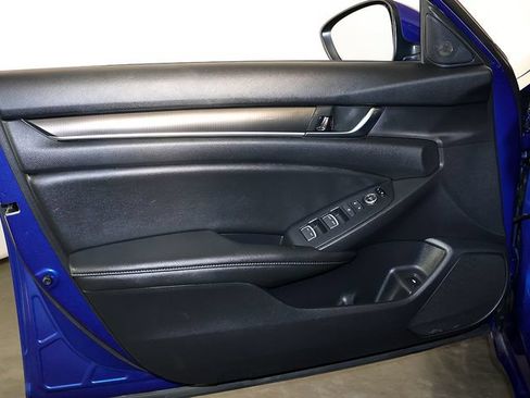 Used 2019 Honda Accord Sport image 21