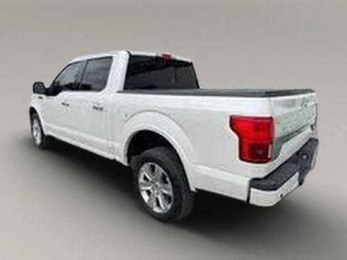 Used 2018 Ford F150 Platinum w/ Equipment Group 701A Luxury AWD/4WD image 9