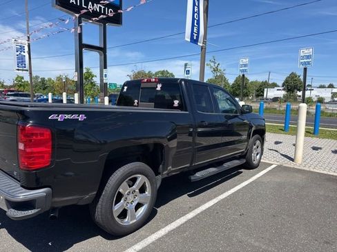 Used 2017 Chevrolet Silverado 1500 LT w/ Texas Edition AWD/4WD image 3