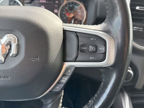 Used 2020 RAM 1500 Big Horn AWD/4WD image 12