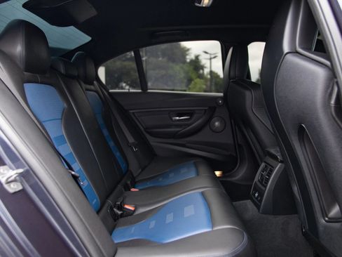 Used 2017 BMW M3 RWD image 43